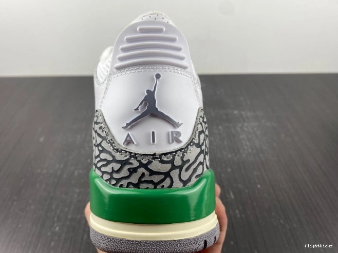 CK9246-136 3 Jordan Retro (W) Green Lucky 0822